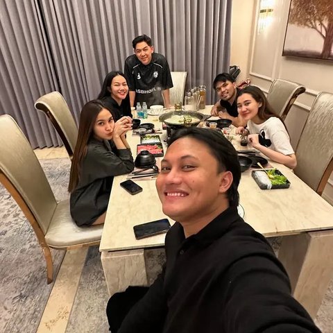 Yura Yunita dan Aaliyah Rayakan Kehamilan Mahalini (Sumber: Instagram/yurayunita)
