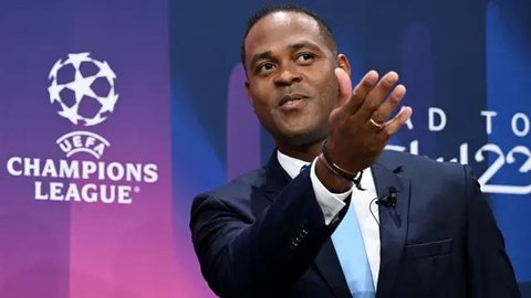 Legenda Barcelona, Patrick Kluivert. (AFP/FRANCK FIFE)