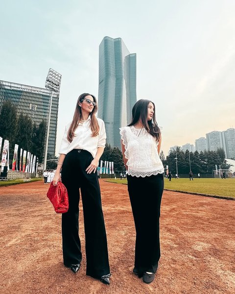 Potret Kompak Nia Ramadhani dan Mikhayla Bakrie, Lebih Cocok Jadi Kakak Adik