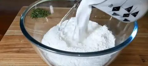 resep peyek renyah Ilustrasi dibuat AI