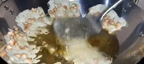 resep peyek renyah Ilustrasi dibuat AI