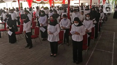Peserta mengikuti proses Tes Standar Kompetensi Dasar (SKD) CPNS di BKN, Jakarta, Kamis (2/9/2021). Sebanyak 800 peserta mengikuti tes yang dibagi dua sesi dan menerapkan protokol kesehatan y
