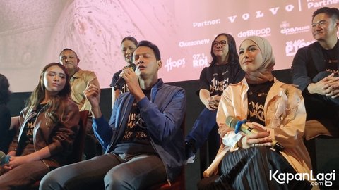 "Nggak, saya nggak mau (menikah dengan lelaki yang belum move on). Iya kan? Masih muda ini, cari yang lain, ya kan?" ujar Amanda Manopo di XXI Epicentrum, Jakarta Selatan, Kamis (9/1/2025).