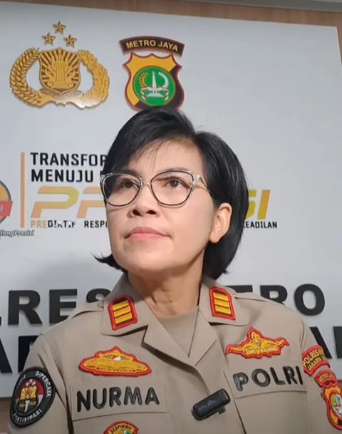Ribut besar Nikita Mirzani dan Fitri Salhuteru makin menjadi. Kini, Fitri Salhuteru membongkar jejak digital bekas temannya di medsos disertai pesan nyelekit. (Foto: Dok. Instagram @nikitamir