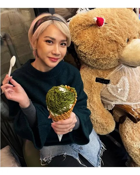 Potret OOTD BCL selama di Korea Selatan. (sumber: Instagram/itsmebcl)