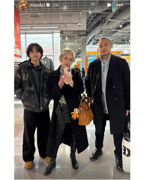 Potret OOTD BCL selama di Korea Selatan. (sumber: Instagram/itsmebcl)