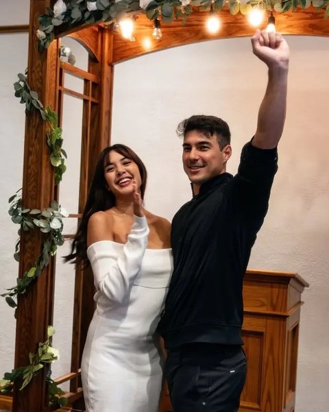 Potret Kondisi Aurelie Moeremans dan Mobil Usai Kecelakan di AS (Sumber: Instagram/aurelie)