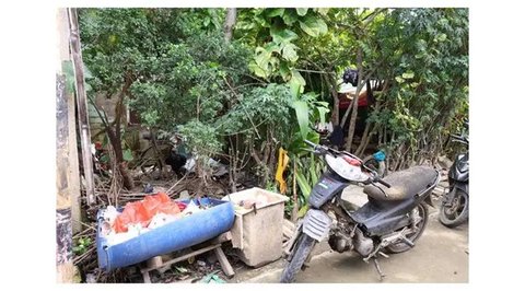 Potret rumah terduga pelaku penusukan aktor Sandy Permana. (sumber: KapanLagi/Budy Santoso)