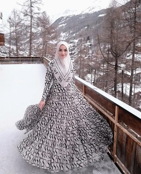 Cara Memilih Model Baju Hijab Kasual yang Praktis dan Stylish untuk Aktivitas Sehari-hari