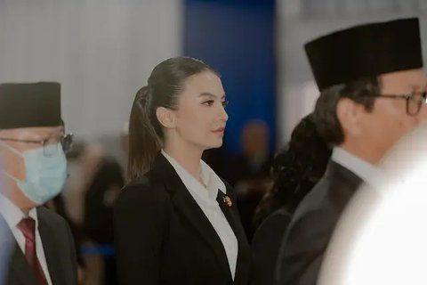 Penampilan Elegan Raline Shah di Pelantikan Staf Khusus Komdigi Jadi Sorotan, Cantik dan Karismatik (credit: instagram.com/ralineshah)