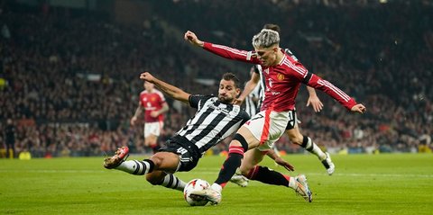 Ditinggal Kvaratskhelia, Napoli Bakal Angkut Alejandro Garnacho?