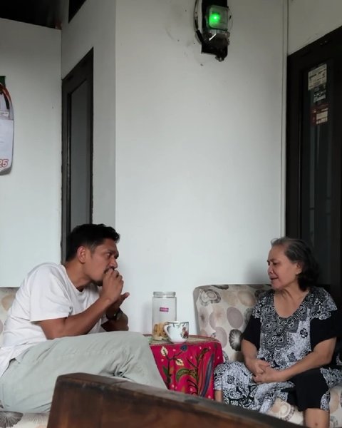 Momen Kebersamaan Ibnu Jamil dan Sang Ibunda yang Kini Tinggal Kenangan