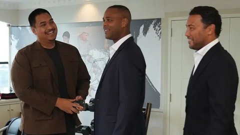 Menpora RI, Dito Ariotedjo bersama Ketua PSSI, Erick Thohir. (Bola.com/Dok.Instagram Erick Thohir).