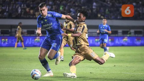 BRI Liga 1 - Persib Bandung Vs Dewa United (Bola.com/Adreanus Titus)