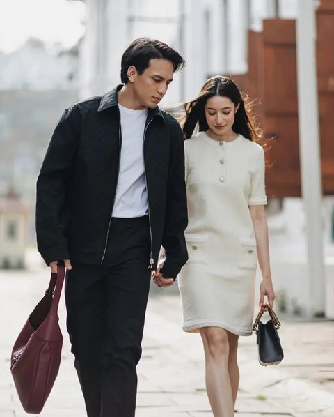 Pesona Ameera Khan Model Malaysia Kekasih Jefri Nichol (Sumber: Instagram/littlemisskhan)