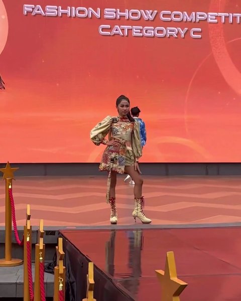 7 Potret Fabiela Adik Jennifer Coppen Ikut Kompetisi Fashion Show, Dapat Juara 1
