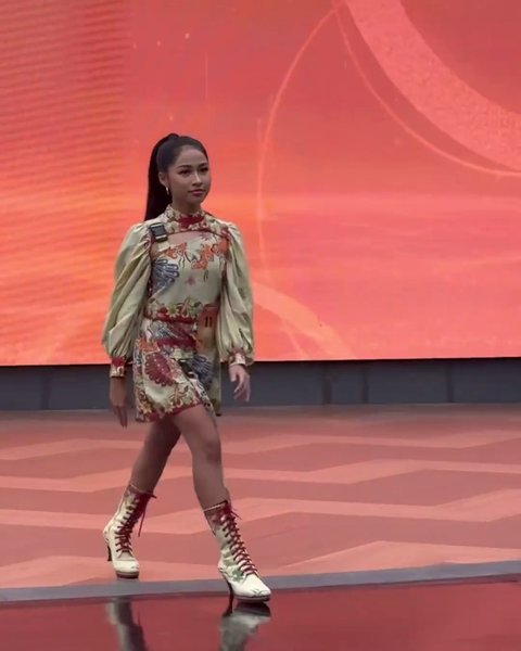 7 Potret Fabiela Adik Jennifer Coppen Ikut Kompetisi Fashion Show, Dapat Juara 1