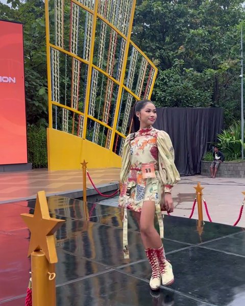 7 Potret Fabiela Adik Jennifer Coppen Ikut Kompetisi Fashion Show, Dapat Juara 1