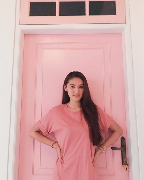 Potret Cantik Fiolina Teja Yanti, Pemeran Risa di Sinetron IKRAR CINTA SUCI yang Banyak Diperbincangkan