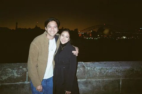 Potret Romantis Sherina Munaf dan Suami (Sumber Instagram/baskaramahendra)