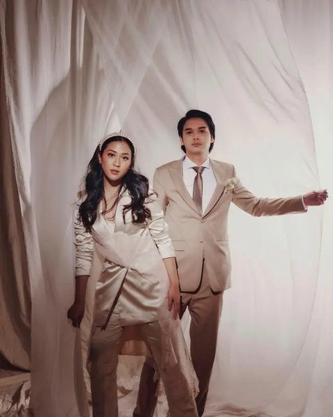 Potret Romantis Sherina Munaf dan Suami (Sumber Instagram/baskaramahendra)