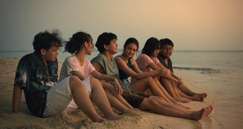 Film '1 KAKAK 7 PONAKAN' Kisah Keluarga vs Ambisi, Sinopsis, Daftar Pemain, dan Jadwal Tayangnya
