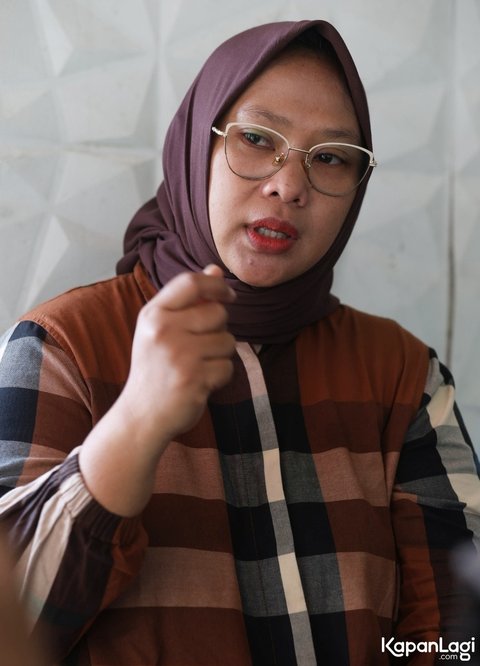 Meski lega atas penangkapan Nanang, Ade menegaskan bahwa proses hukum tetap harus berjalan.