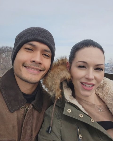 Mesranya Randy Pangalila dengan sang Istri, Rayakan Anniversary ke-6