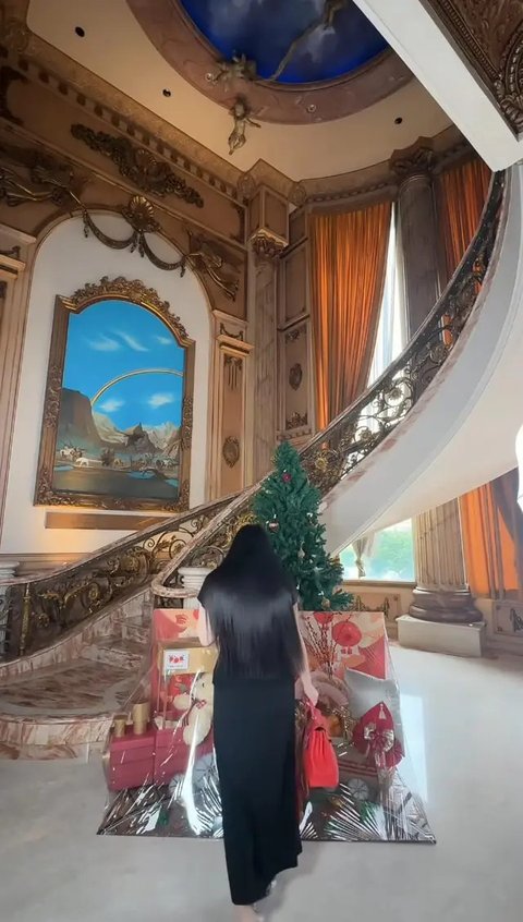 Jelang hari raya Imlek, potret hampers Sisca Kohl dan keluarga sukses curi perhatian warganet. Sumber: IG @siscakohl