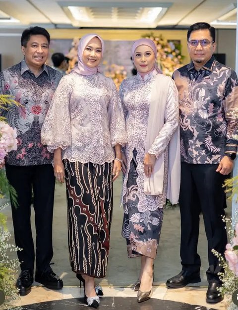 Alya Rohali saat Acara Tunangan Putri Sulungnya. [@arohali]