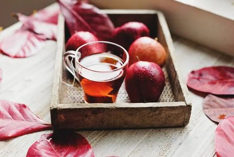 Ilustrasi cuka sari apel. Sumber foto: unsplash.com/RawPixel.