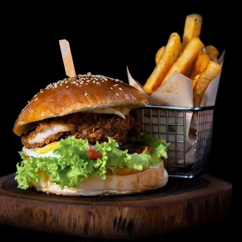 Anak yang gemar makan biskuit dan cokelat bisa terhindar dari gigi rusak.  (Foto: goenglishmagazine.es)