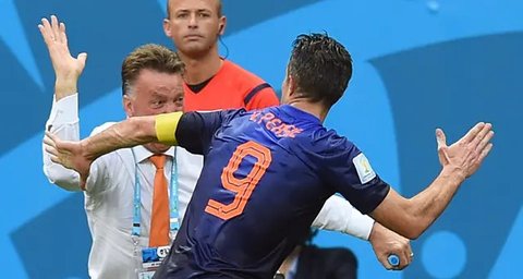 Robin van Persie dan Arjen Robben. (Bola.com/Dok.AFP).