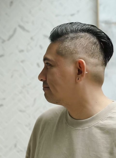 Momen Lucu Sharena Potong Rambut Ryan Delon, Netizen Heboh: 'Memang Barber BARBAR!'
