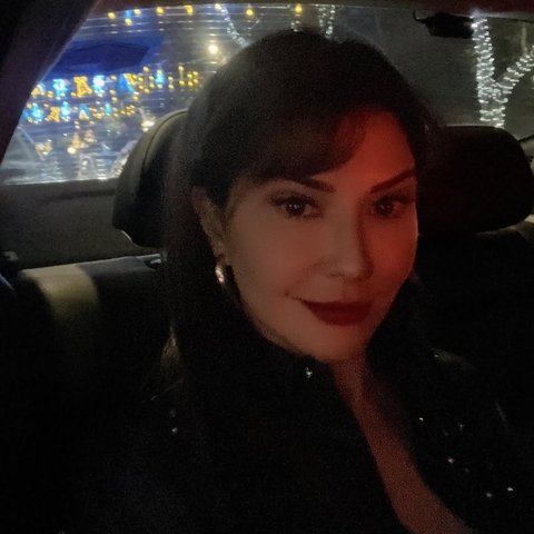 Potret Tamara Bleszynski yang Tetap Tampil Stunning di Usia 50 Tahun, Awet Muda Bak 'Vampir'