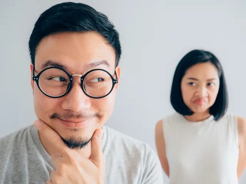 Ilustrasi love bomber yang berhasil memanipulasi korban | copyright freepik