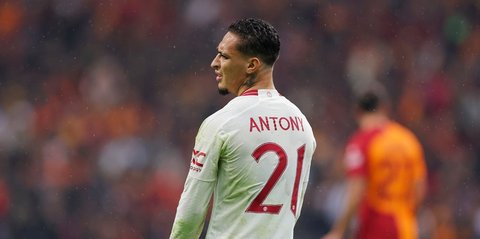 Tinggalkan MU, Antony Sudah Tiba di Spanyol dan Segera Resmi jadi Pemain Real Betis