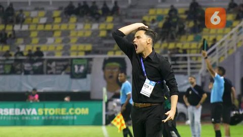 BRI Liga 1 - Barito Putera Vs Persebaya Surabaya (Bola.com/Adreanus Titus)