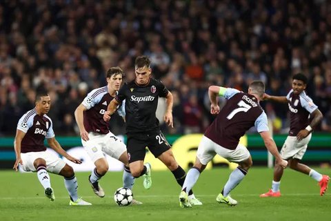 Liga Champions - Ilustrasi UEFA Champions League Musim 2022-2023 (Bola.com/Adreanus Titus)