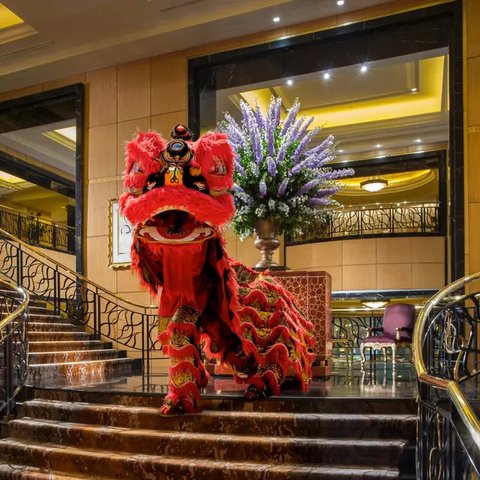 Diketahui, Tahun Baru Imlek 2576 Kongzili merupakan tahun shio ular dengan elemen kayu. (Liputan6.com/Angga Yuniar)