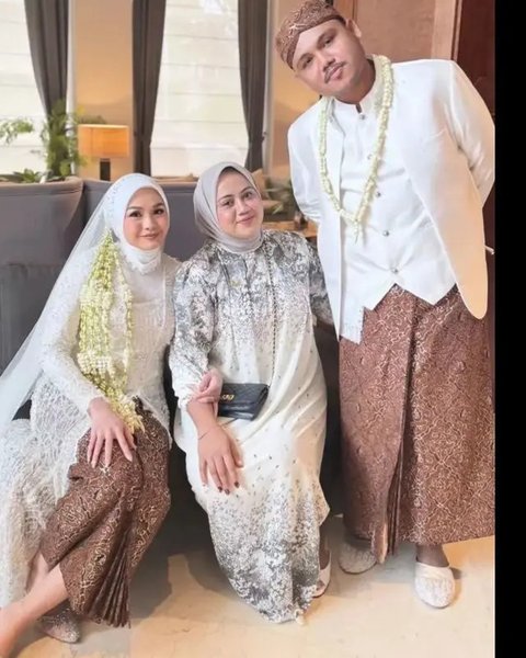 Potret Akad Nikah Salma Salsabil. (Sumber: Instagram/nabilataqiyyah dan TikTok)