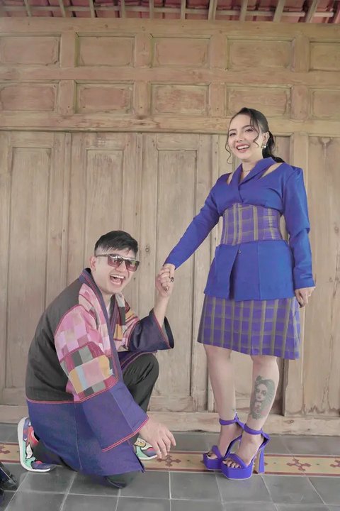 Andrean menunjukkan eksistensi di musik, dengan menghadirkan karya tiap bulan. Terbaru, ia merilis single "Ono Sing Duwe" ciptaan vokalis Goliath, Ary Irawan.