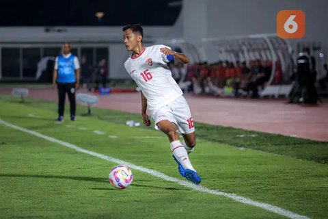 Ilustrasi - Timnas Indonesia Dony Tri Pamungkas (Bola.com/Adreanus Titus/Geaby Fadhilatu Sholikha)