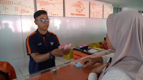 PT Pos Indonesia (Persero) atau PosIND, telah menyelesaikan amanah pemerintah untuk menyalurkan bantuan sosial (bansos) sembako dan Program Keluarga Harapan (PKH) di Jakarta untuk tahap 3 dan