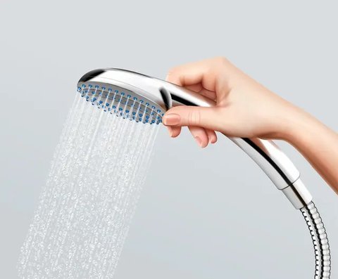 Ilustrasi Mandi Air Hangat Credit: pexels.com/Armin