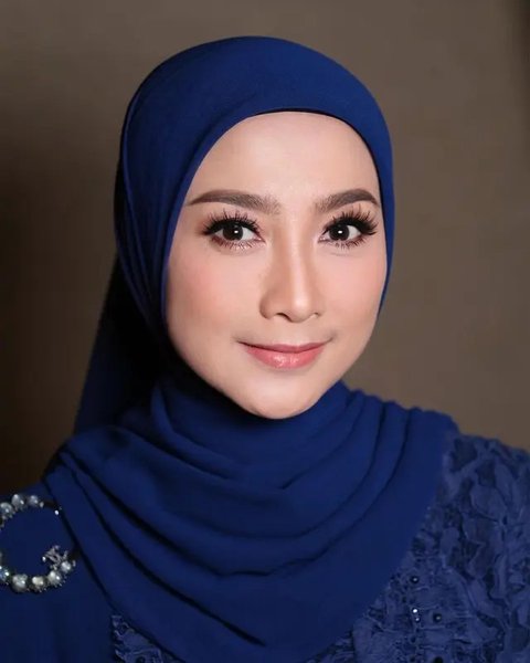 Desy Ratnasari saat ditemui di Kawasan Tendean, Jakarta Selatan, Senin (3/2/2025).