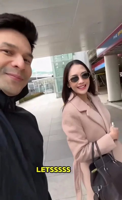 Potret Ririn Dwi dan Jonathan Frizzy ke Korea Operasi Kecantikan (Sumber: Instagram/ririndwiariyanti)
