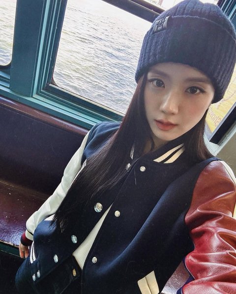 Jisoo BLACKPINK Umumkan Siap Gelar Fan Meeting Bertajuk 'LIGHTS, LOVE, ACTION!', Ada Jakarta?