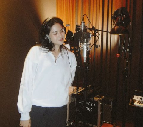 Kolaborasi Tak Terduga, Maudy Ayunda Siap Rilis Soundtrack Film Korea 'YOU ARE THE APPLE OF MY EYE'