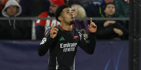 Ternyata Ethan Nwaneri Tidak Diperbolehkan Masuk Ruang Ganti Arsenal, Kenapa?